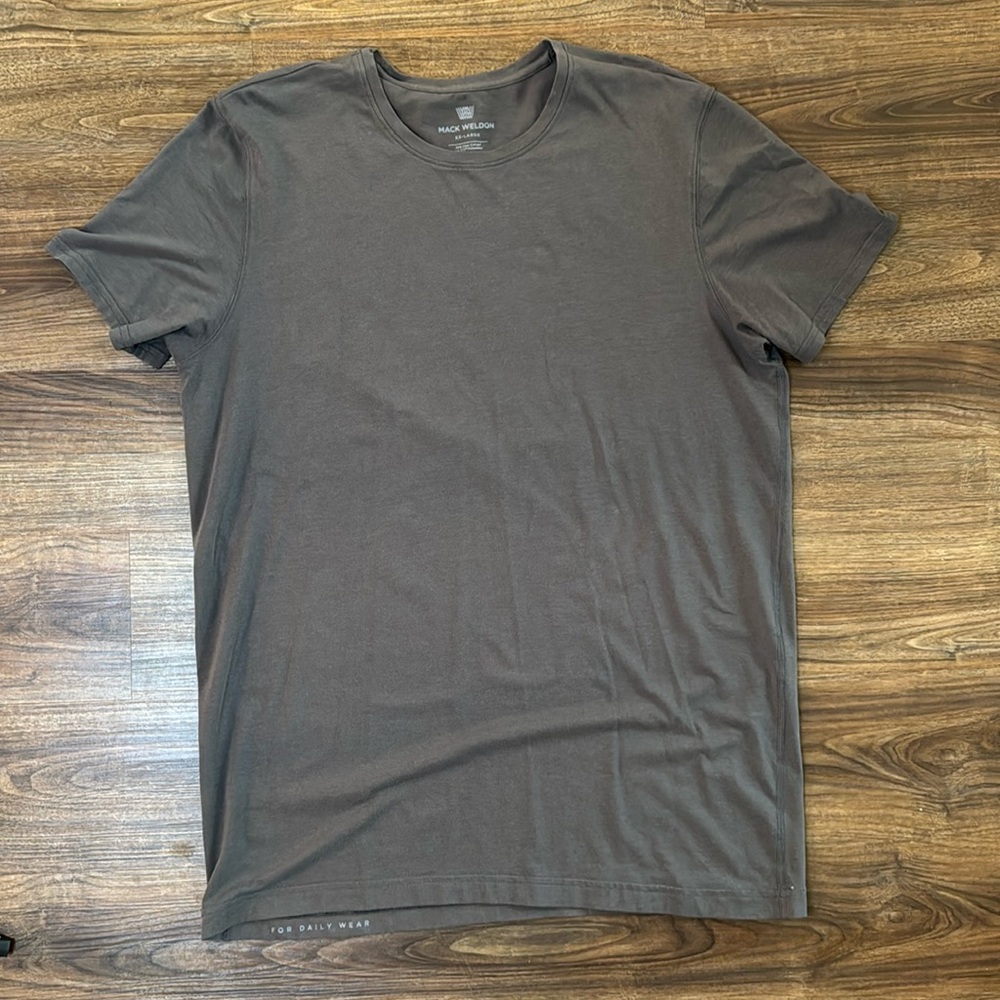 Mack Weldon basic Tee